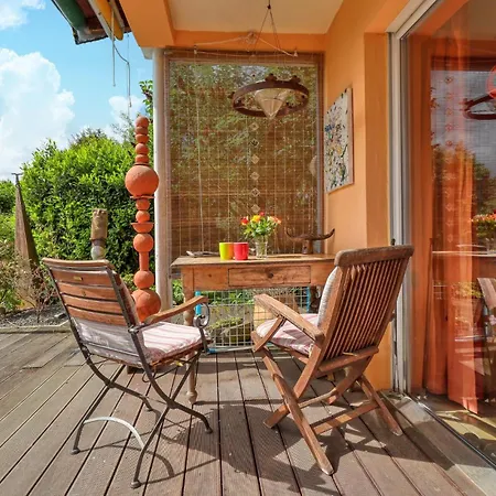 Semesterbostad Amazing In With Kitchen