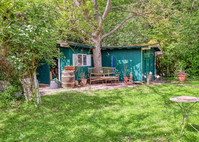 Amazing In With Kitchen